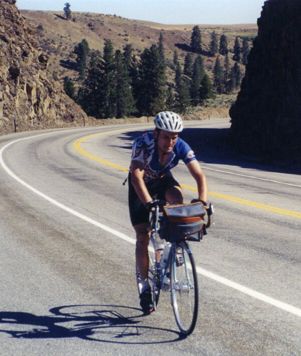 Rene Herse Orondo Grade TC Tire 700C x 31 Extra Light Black