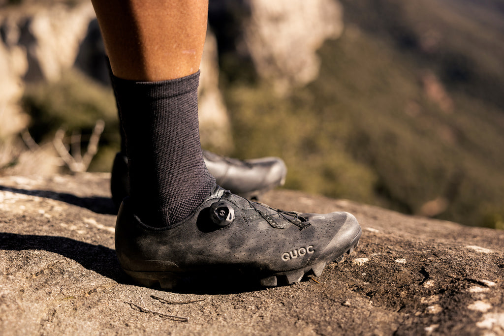 Black cycling shoes for gravel