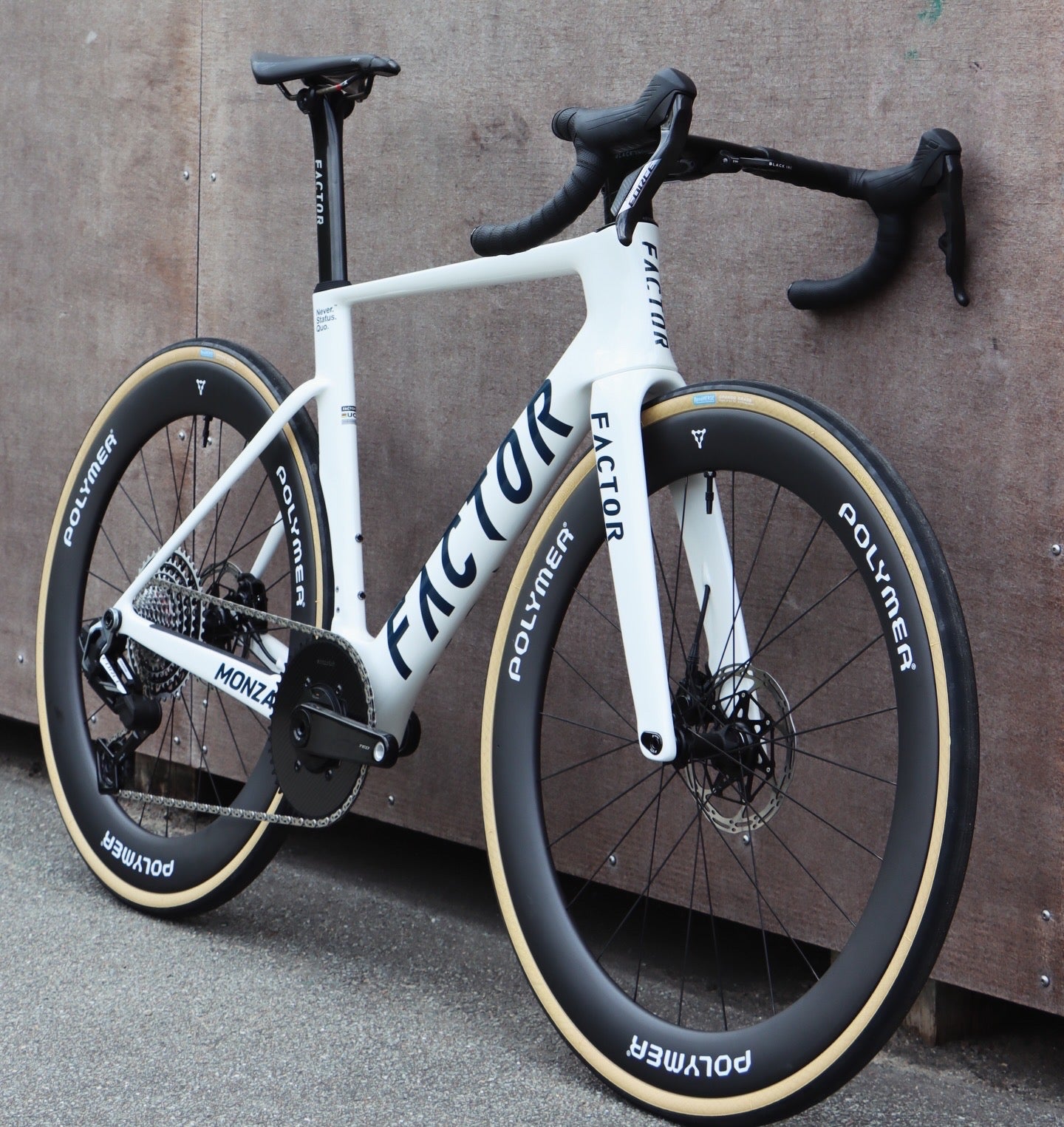 Factor Monza "Pearl White" SRAM Force XPLR 13.sp wit Power (Magene TEO P515 edition Crankset)
