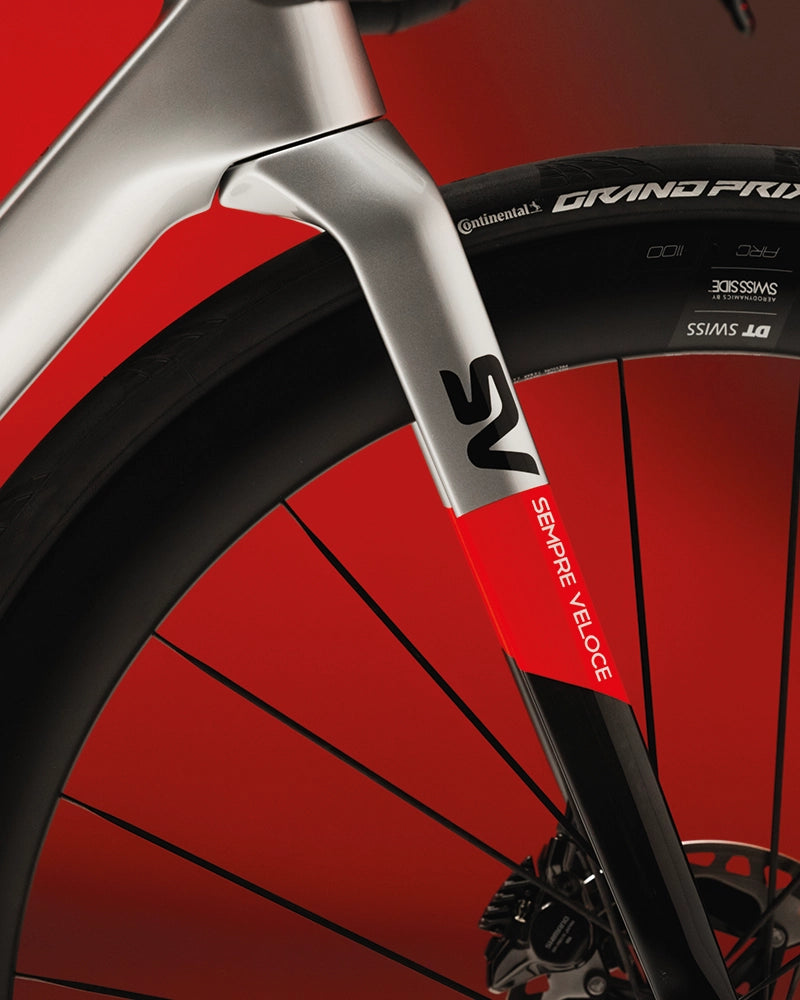 Basso SV road bike in Rosso Vivo colorway