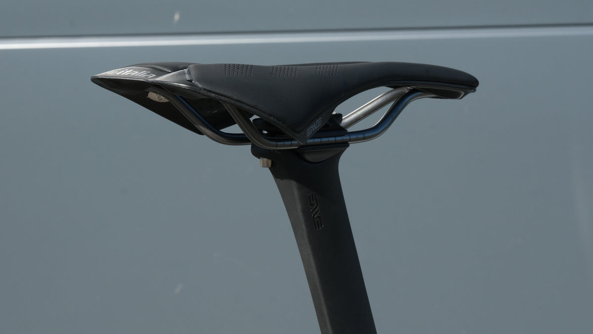 ENVE Melee V2 – White Lightning