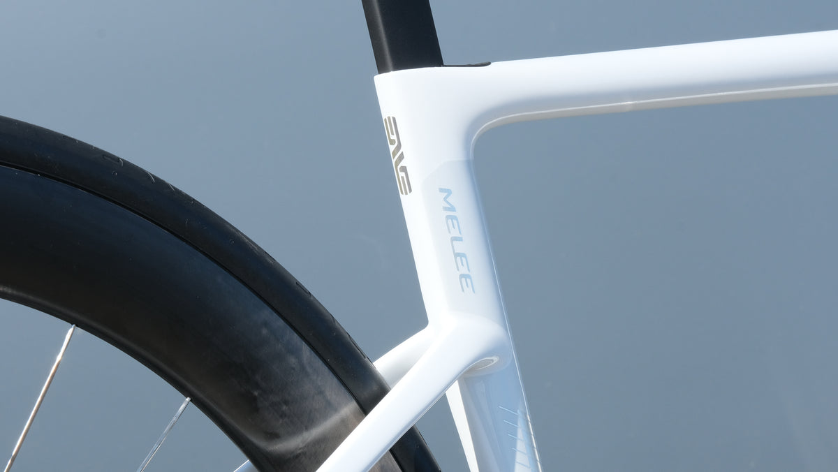 ENVE Melee V2 – White Lightning