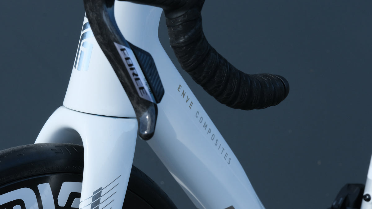 ENVE Melee V2 – White Lightning