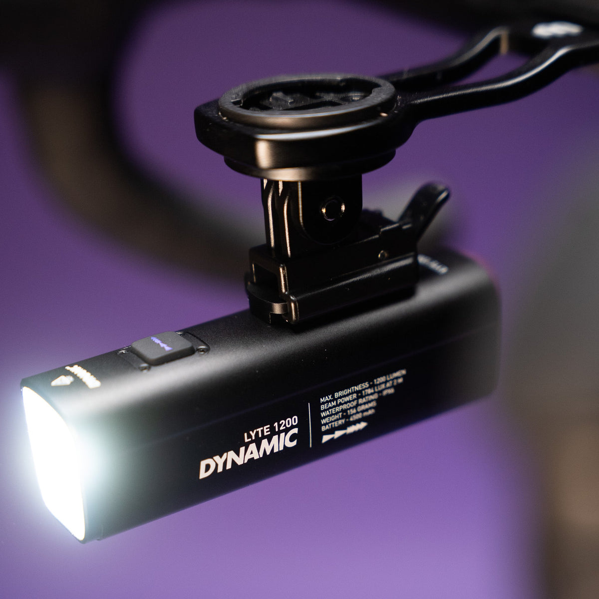 Dynamic Lyte 1200 on the bike