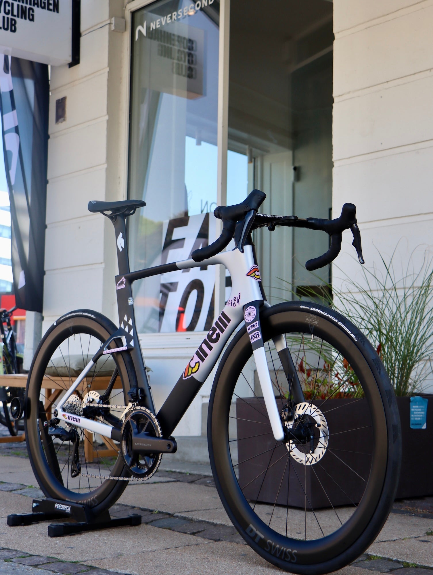 Cinelli AeroScoop - Shimano Ultegra Di2 (Team Edition 26) - L/54