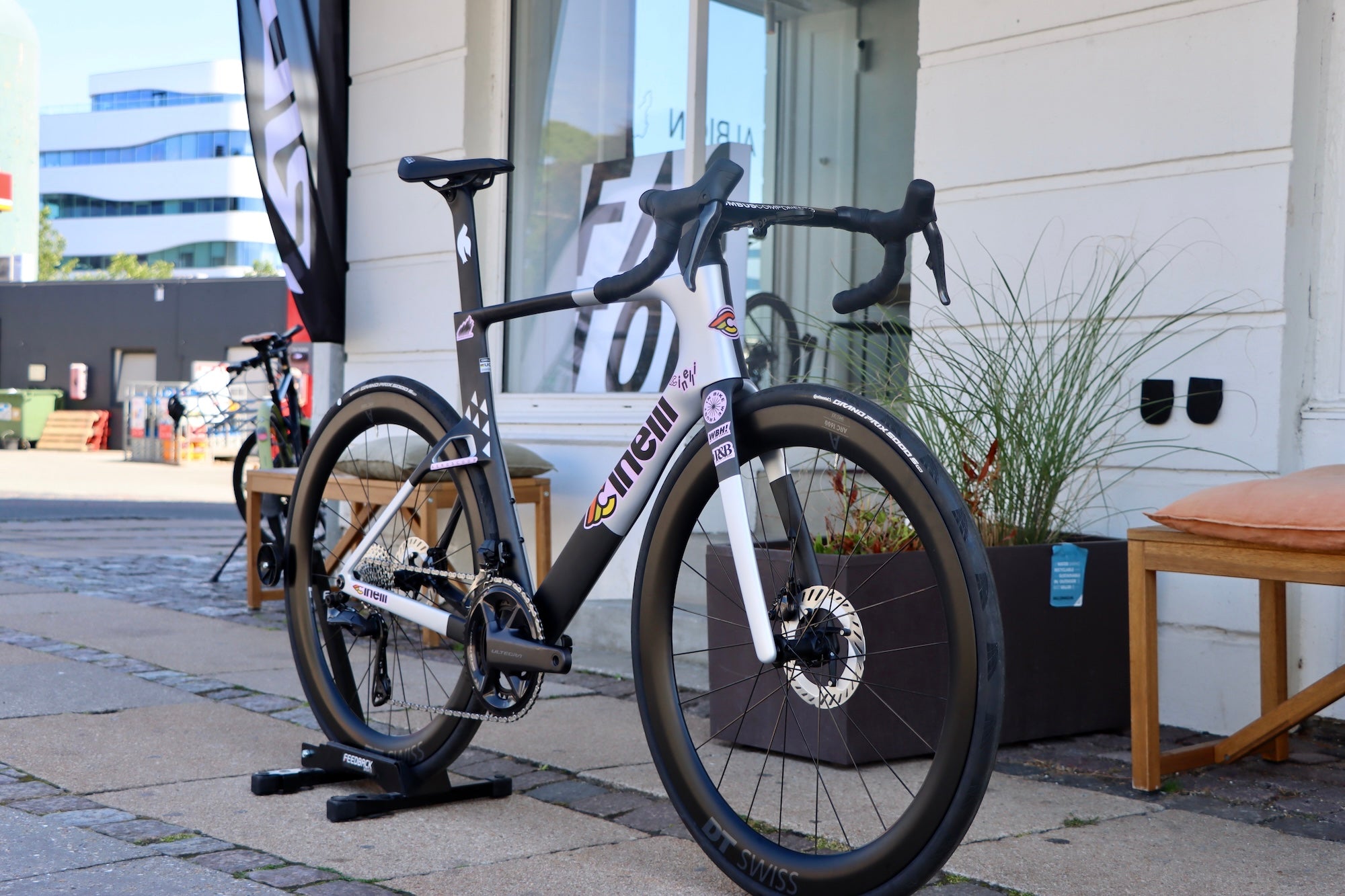 Cinelli AeroScoop - Shimano Ultegra Di2 (Team Edition 26) - L/54