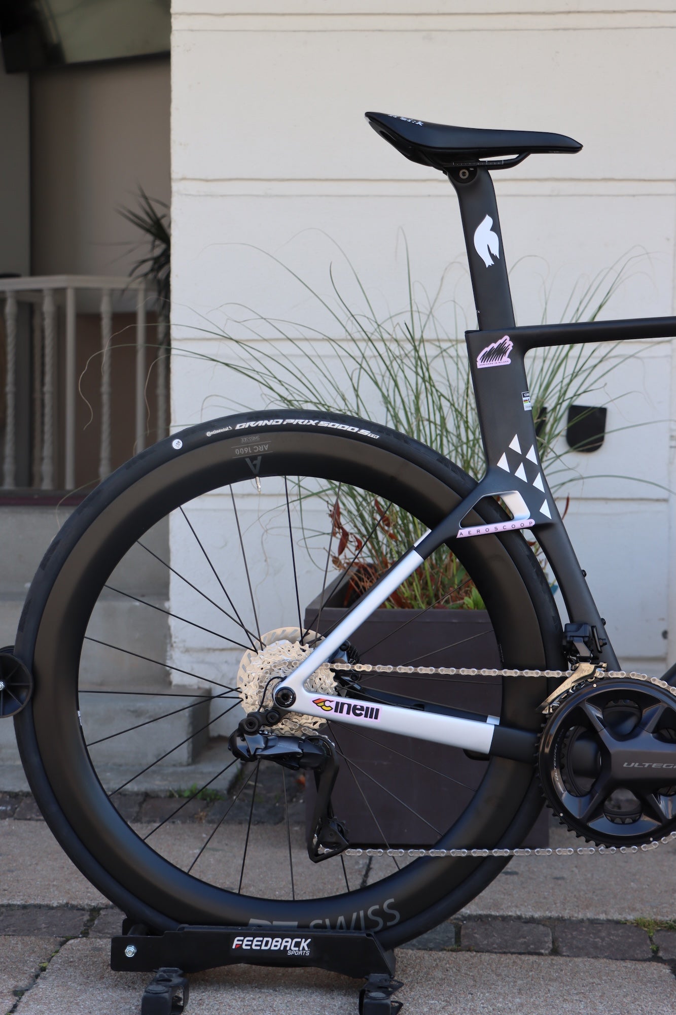 Cinelli AeroScoop - Shimano Ultegra Di2 (Team Edition 26) - L/54