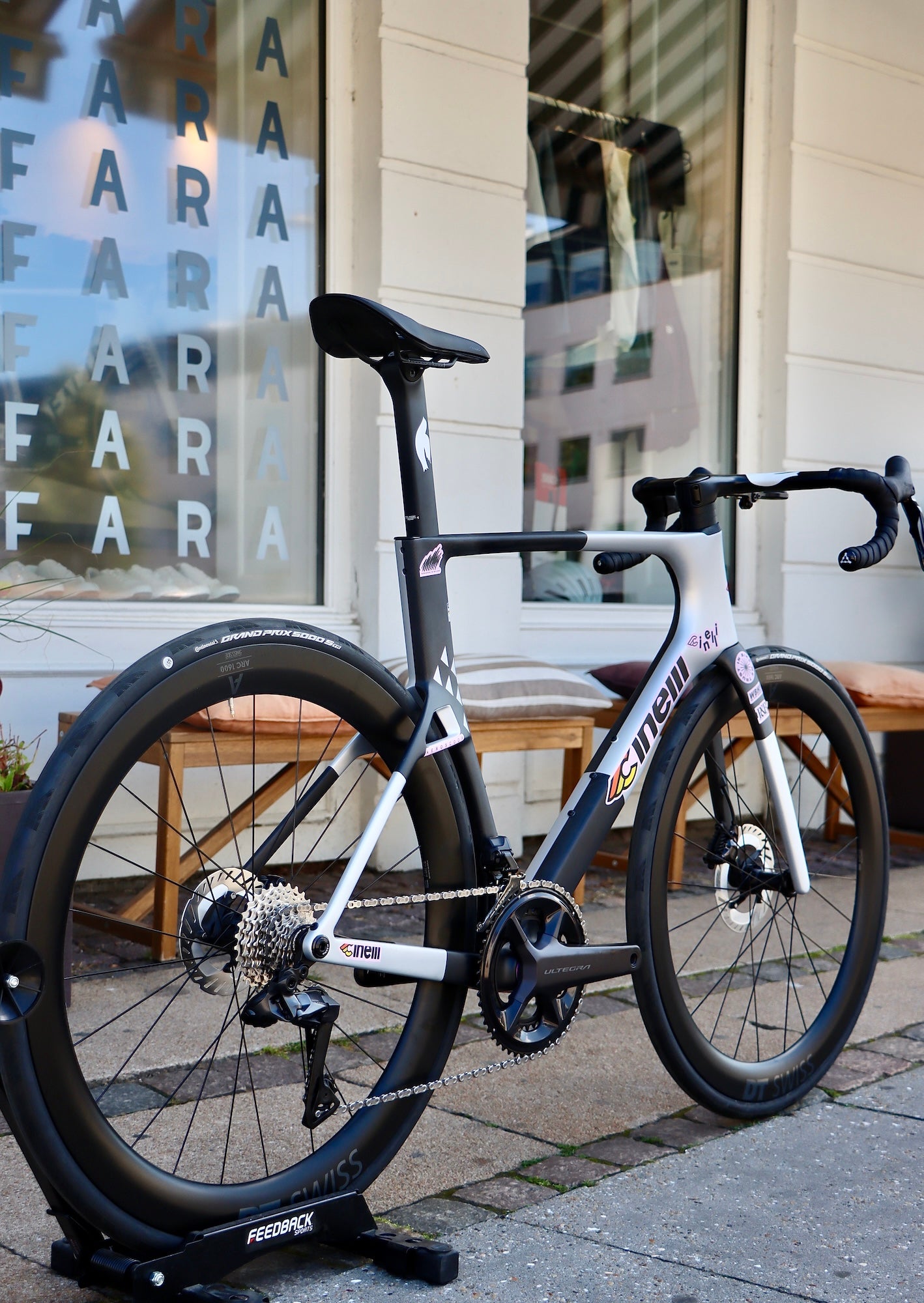 Cinelli AeroScoop - Shimano Ultegra Di2 (Team Edition 26) - L/54