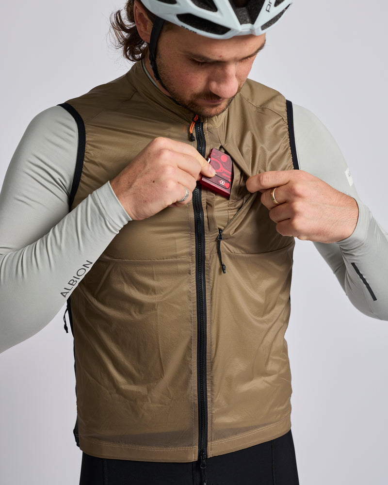 Albion Pertex®️ Quantum Wind Gilet (DarkSand)