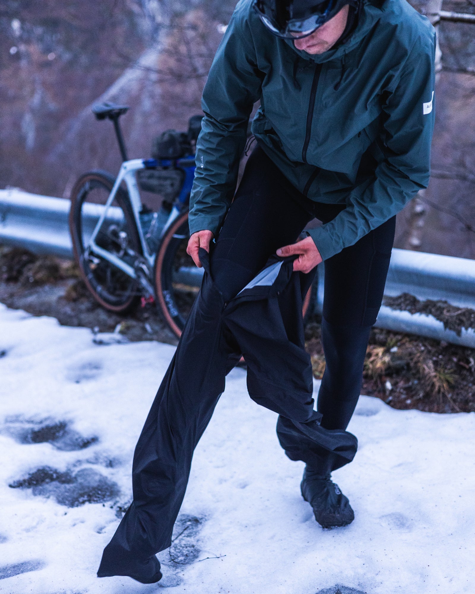 Albion 'ZOA' Rain Trousers (updated for 2025)