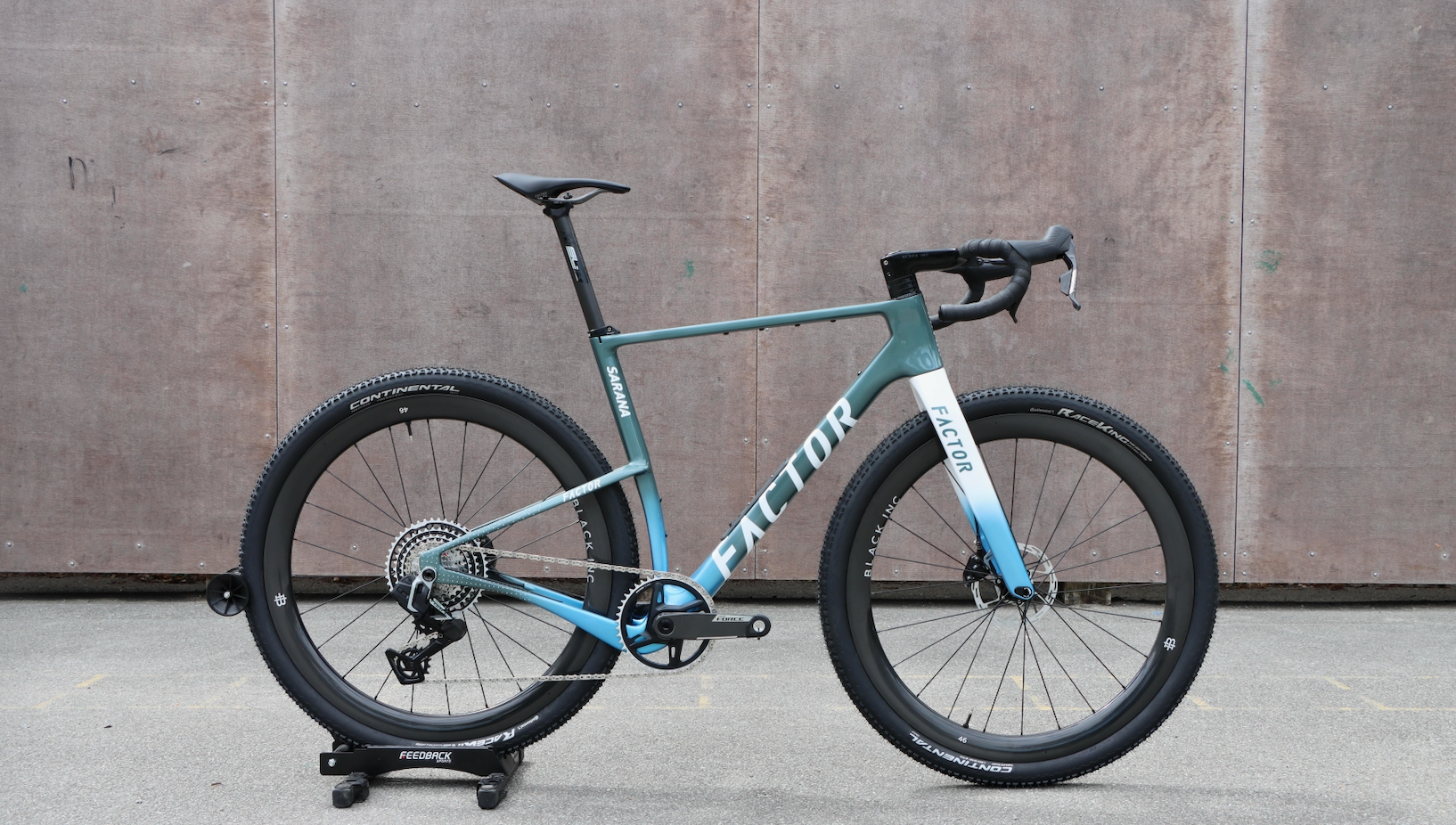 Factor Sarana SRAM Force XPLR 13.sp w. power meter