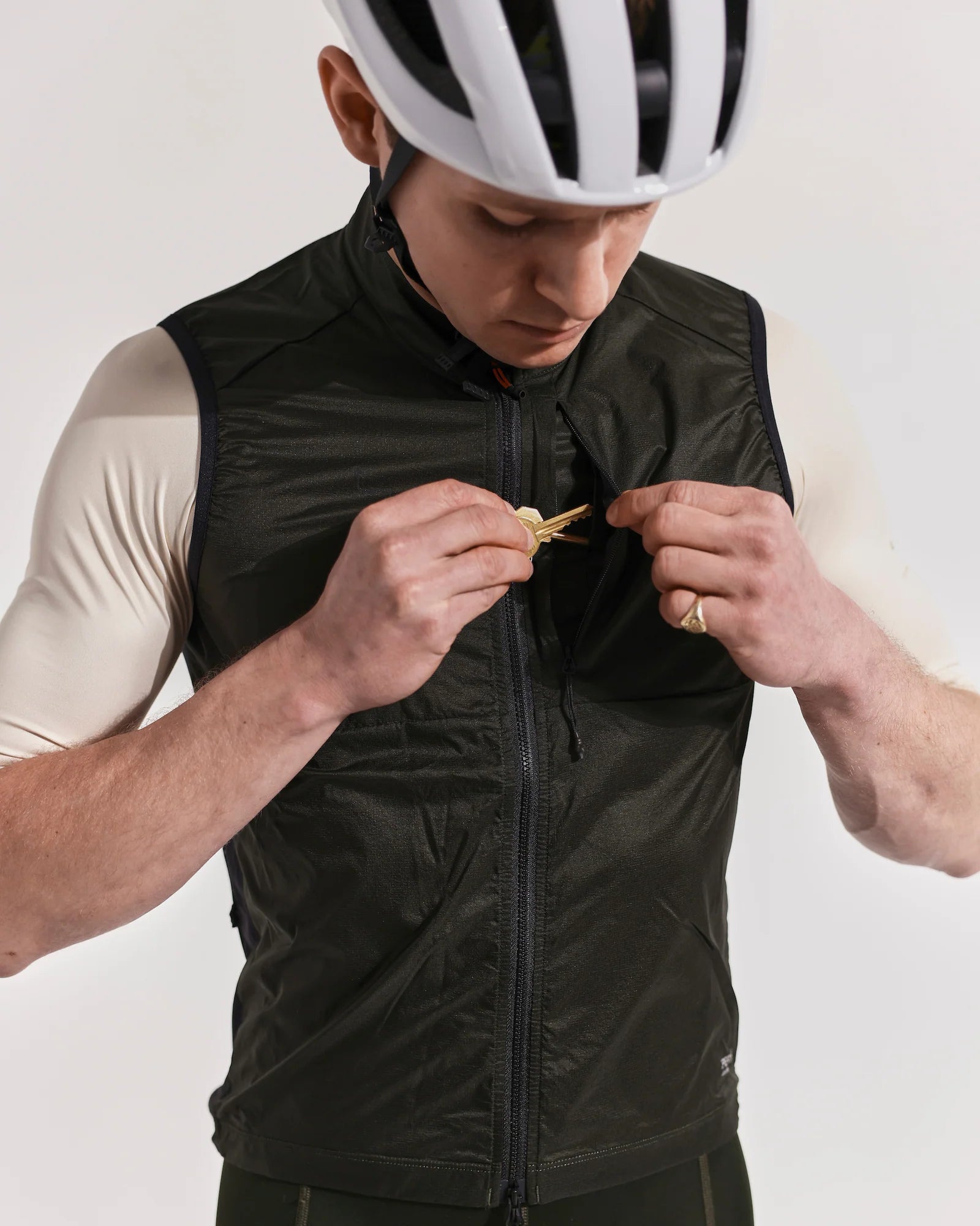 Albion Pertex®️ Quantum Wind Gilet (Rosin)