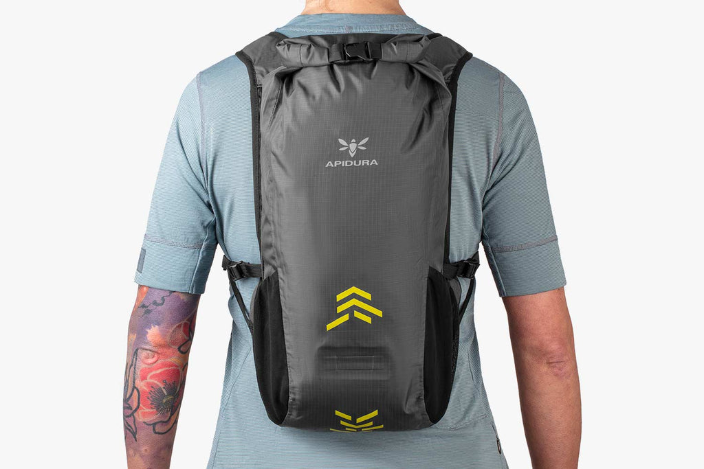 Apidura Backcountry Hydration Backpack (S/M 14.L & L/XL 14,5 L)